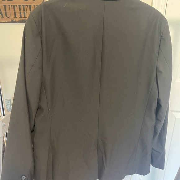 Men's Calvin Klein Suit - Picture 5 of 6